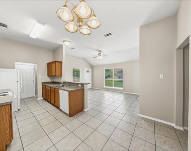 1709 Novella Court - Photo Thumbnail 7