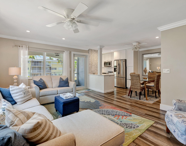 110 Shore Court - Photo Thumbnail 10