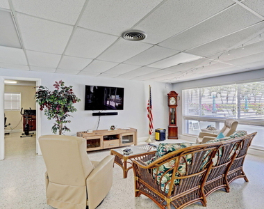 110 Shore Court - Photo Thumbnail 36