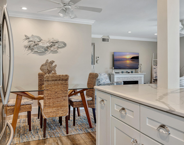 110 Shore Court - Photo Thumbnail 16