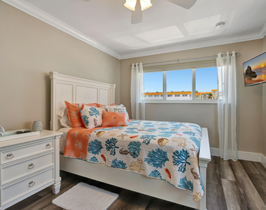 110 Shore Court - Photo Thumbnail 24