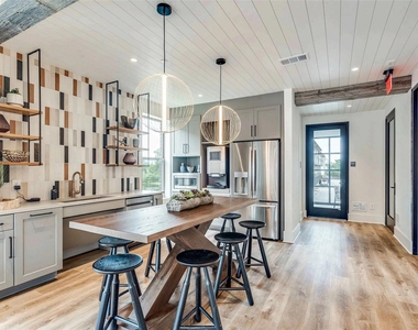 4020 Mcewen Road - Photo Thumbnail 18