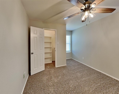 3040 Spotted Owl Drive - Photo Thumbnail 13