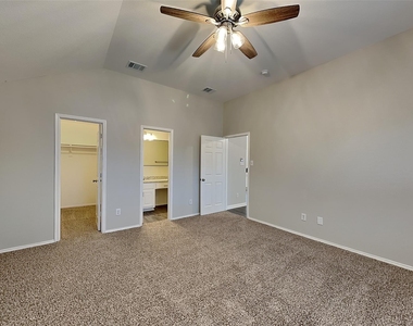 3040 Spotted Owl Drive - Photo Thumbnail 5