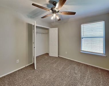3040 Spotted Owl Drive - Photo Thumbnail 10
