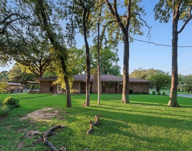 763 Moore Road - Photo Thumbnail 20