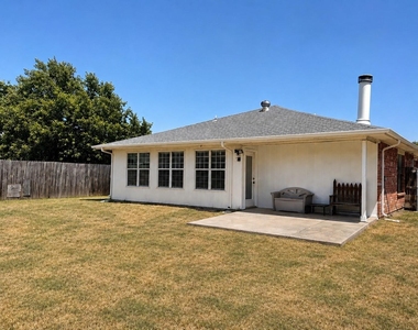 5306 Pampas Court - Photo Thumbnail 19