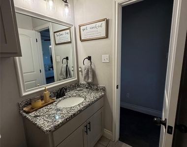1013 Sky Court - Photo Thumbnail 20