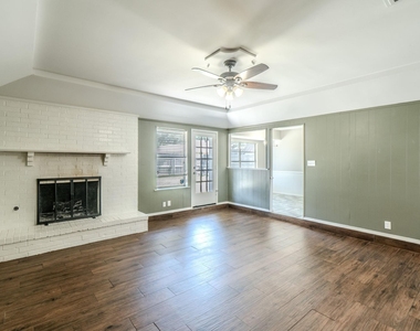 1701 Brookhaven Circle - Photo Thumbnail 5