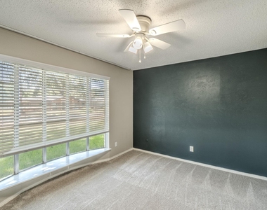 1701 Brookhaven Circle - Photo Thumbnail 19