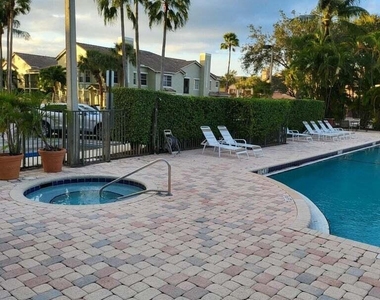1206 Belmont Place - Photo Thumbnail 28