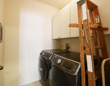 1206 Belmont Place - Photo Thumbnail 20