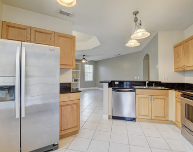 1206 Belmont Place - Photo Thumbnail 7