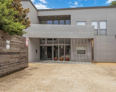 5111 Manett Street - Photo Thumbnail 3