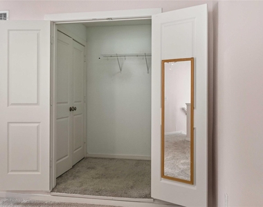 5111 Manett Street - Photo Thumbnail 25