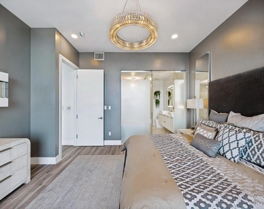 2900 Mckinnon Street - Photo Thumbnail 13