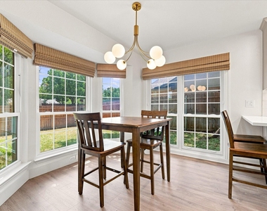 218 Creekside Lane - Photo Thumbnail 13