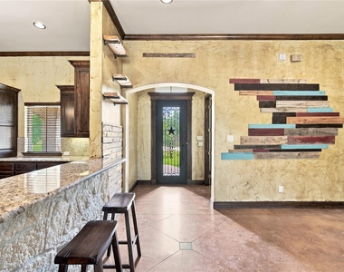 5641 Country South Lane - Photo Thumbnail 14