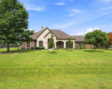 5641 Country South Lane - Photo Thumbnail 1