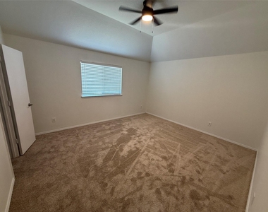 5936 Stirrup Iron Drive - Photo Thumbnail 22