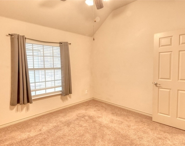 9524 Brittlebrush Trail - Photo Thumbnail 16