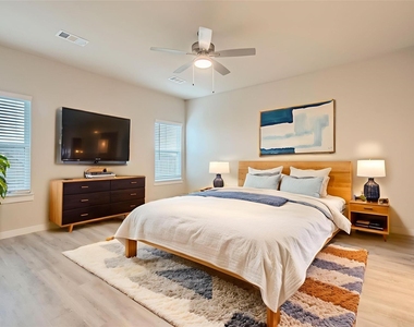 4034 Dayton Drive - Photo Thumbnail 3
