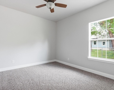 4102 Gordon Street - Photo Thumbnail 15