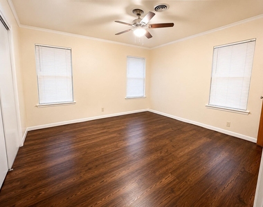 5016 Sabelle Lane - Photo Thumbnail 11
