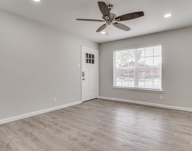 5444 Gaston Avenue - Photo Thumbnail 1