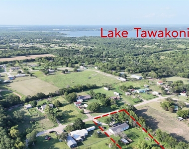 8591 W Ridge Drive - Photo Thumbnail 17