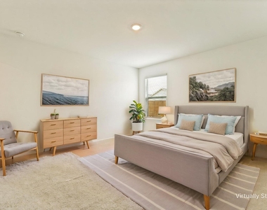 621 Holleman Drive - Photo Thumbnail 17