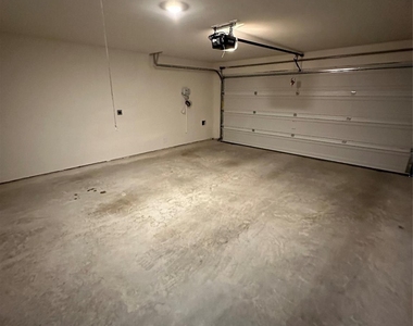 1109 Costa Vista Trail - Photo Thumbnail 20