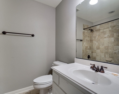 5000 Dickens Lane - Photo Thumbnail 30