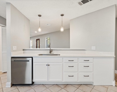 1507 Gailbrook Lane - Photo Thumbnail 6