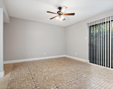 1507 Gailbrook Lane - Photo Thumbnail 12