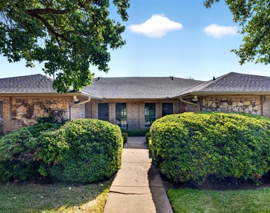 10526 Ravenscroft Drive - Photo Thumbnail 21