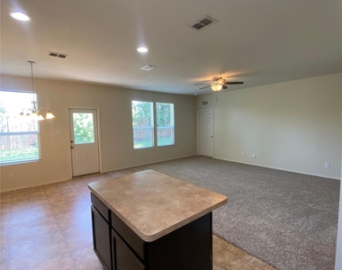 1721 Megan Creek Drive - Photo Thumbnail 9