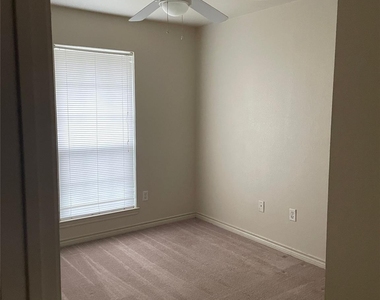 2423 Church St Street - Photo Thumbnail 9