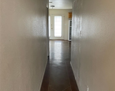 2423 Church St Street - Photo Thumbnail 3