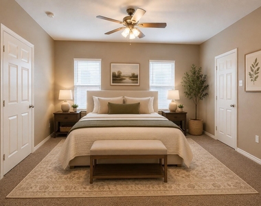 719 E 6th Street - Photo Thumbnail 4