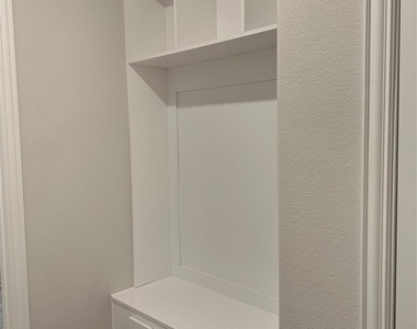 3504 Lillian Court - Photo Thumbnail 21