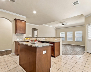 11620 Aquilla Drive - Photo Thumbnail 9