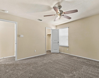 11620 Aquilla Drive - Photo Thumbnail 23