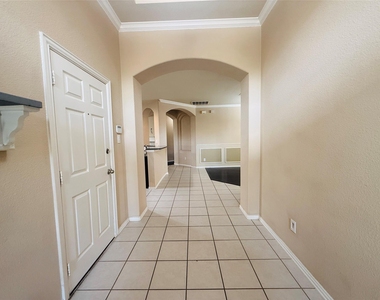 14629 Crystal Lake Drive - Photo Thumbnail 2