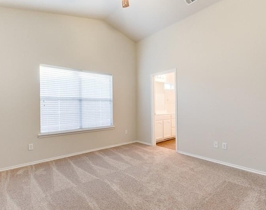 1280 Kielder Circle - Photo Thumbnail 17