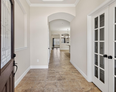 660 Sharpley Drive - Photo Thumbnail 1