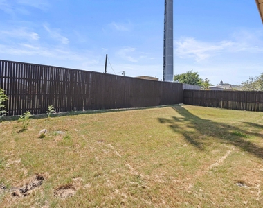 660 Sharpley Drive - Photo Thumbnail 27
