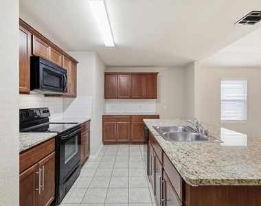 2334 Triston Street - Photo Thumbnail 4