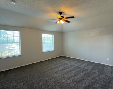 3401 Cheyenne Ranch Road - Photo Thumbnail 7