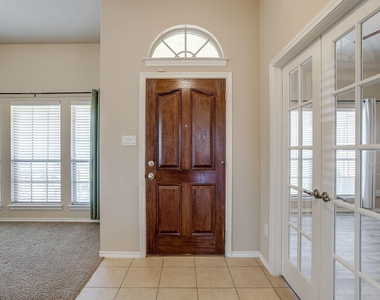6 Beechcreek Drive - Photo Thumbnail 2
